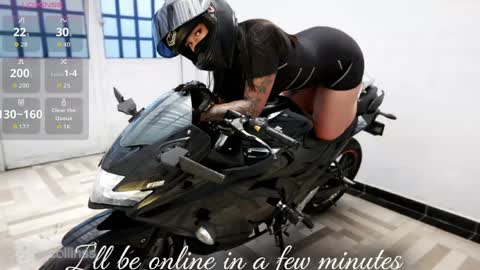 Victoria Collins online show from April 2026 04:04:01 PM