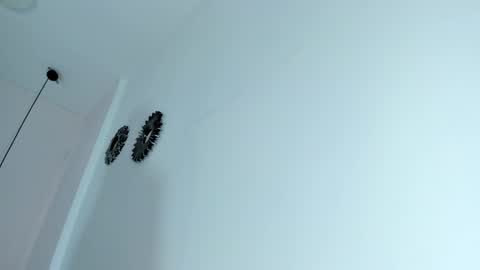 valentina online show from November 2025 11:42:02 AM