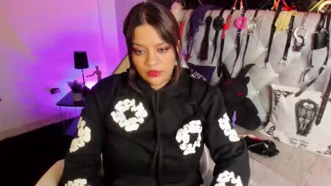 Snapshot of victoria_floyd1 chatting on January 2026 01:46:01 PM victoria_floyd1 online show from January 2026 01:46:01 PM