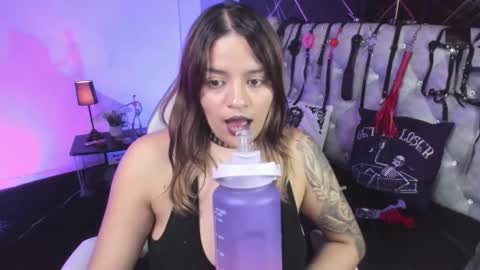 Snapshot of victoria_floyd1 chatting on March 2026 09:52:01 PM victoria_floyd1 online show from March 2026 09:52:01 PM