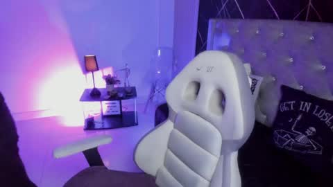 Snapshot of victoria_floyd1 chatting on April 2026 12:54:02 AM victoria_floyd1 online show from April 2026 12:54:02 AM