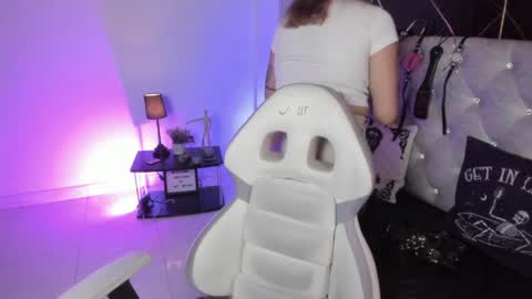 Snapshot of victoria_floyd1 chatting on April 2026 08:35:02 PM victoria_floyd1 online show from April 2026 08:35:02 PM