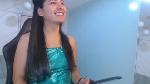 Victoria online show from May 2026 01:05:01 PM