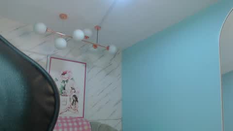 Victoria online show from June 2026 01:10:01 PM