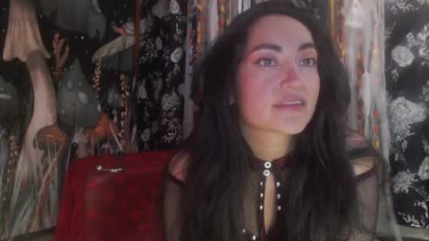 Victoria online show from April 2026 07:47:02 PM