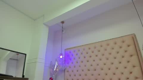victoria_kitt online show from June 2026 07:25:01 PM