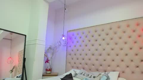 victoria_kitt online show from July 2026 07:08:02 PM