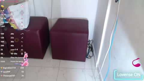 Snapshot of victoria_milf06 chatting on January 2025 04:45:01 AM victoria online show from January 2025 04:45:01 AM