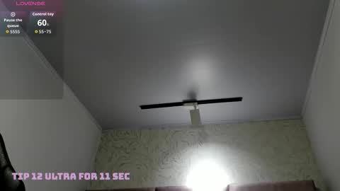 Vicky  online show from January 2026 07:06:02 PM