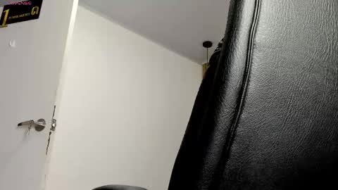 Vicky  online show from May 2026 03:02:01 AM