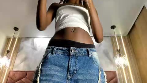 Vicky  online show from June 2026 03:17:01 AM