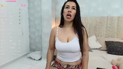 victoria_pachon online show from June 2026 08:42:01 AM