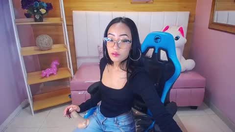 Snapshot of victoria_ricci_a chatting on February 2025 04:47:02 PM Victoria online show from February 2025 04:47:02 PM