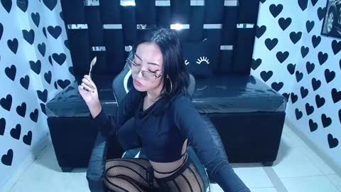 Snapshot of victoria_ricci_a chatting on February 2025 07:35:01 PM Victoria online show from February 2025 07:35:01 PM