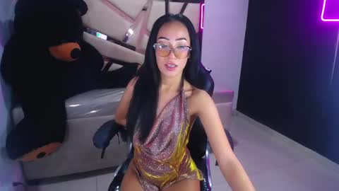 Snapshot of victoria_ricci_a chatting on March 2025 05:00:02 PM Victoria online show from March 2025 05:00:02 PM