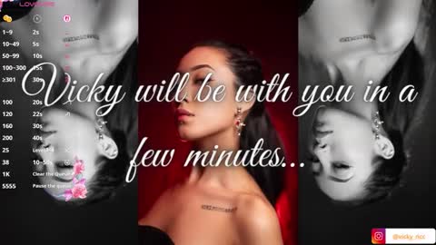 Snapshot of victoria_ricci_a chatting on October 2025 04:01:01 AM Victoria online show from October 2025 04:01:01 AM