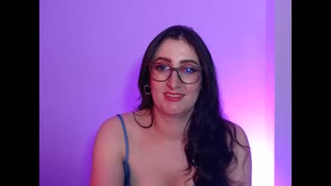 Victoria online show from February 2025 07:59:01 PM