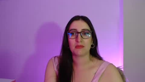 Victoria online show from February 2025 11:09:01 PM