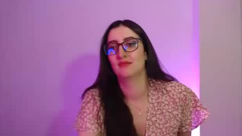 Victoria online show from February 2025 09:04:02 PM