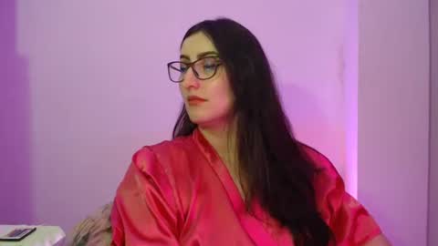 Victoria online show from March 2025 08:48:01 PM