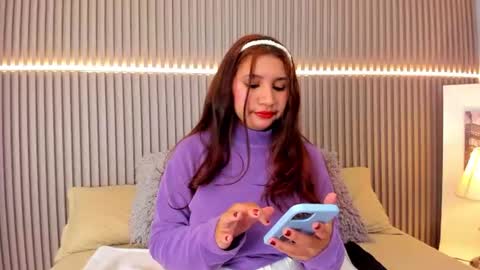 VICTORIA  online show from July 2026 12:45:02 PM