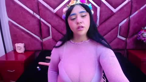 Snapshot of victoria_rossy_ chatting on December 2024 01:11:02 PM Victoria online show from December 2024 01:11:02 PM