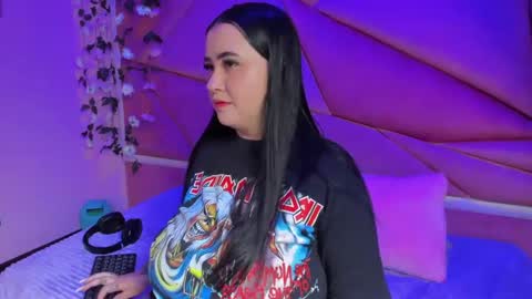 Snapshot of victoria_rossy_ chatting on October 2025 07:56:01 PM Victoria online show from October 2025 07:56:01 PM