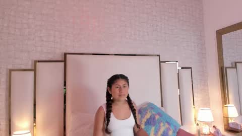 Snapshot of victoriaa_millers chatting on February 2025 03:12:02 AM Victoria Sofia online show from February 2025 03:12:02 AM