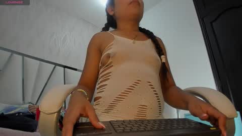 Snapshot of victoriaa_millers chatting on January 2026 07:08:02 PM Victoria Sofia online show from January 2026 07:08:02 PM