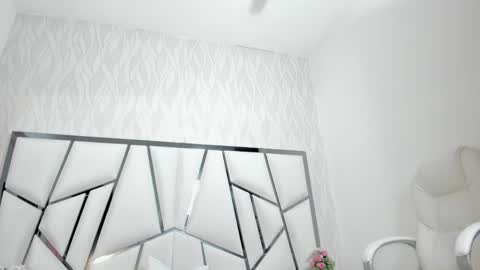 Snapshot of victoriaa_millers chatting on March 2026 08:12:02 PM Victoria Sofia online show from March 2026 08:12:02 PM