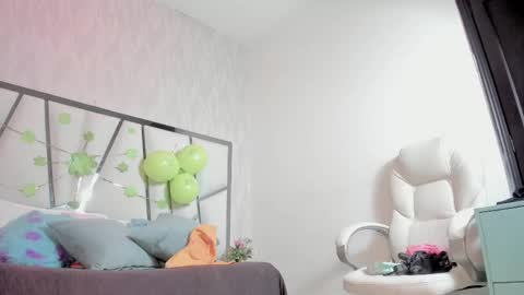 Snapshot of victoriaa_millers chatting on March 2026 07:19:01 PM Victoria Sofia online show from March 2026 07:19:01 PM