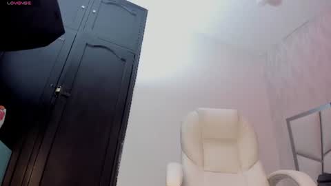 Victoria Sofia online show from June 2026 08:19:02 PM