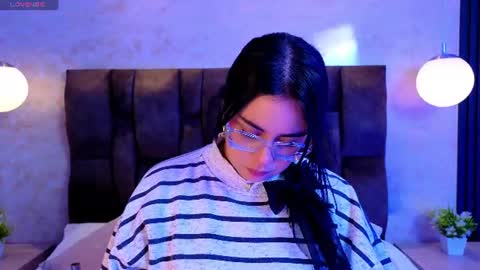 Victoria Andrade online show from June 2026 11:52:01 AM