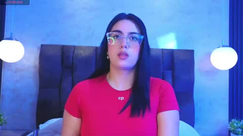 Victoria Andrade online show from July 2026 12:45:01 PM