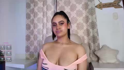 Snapshot of victoriablack_ chatting on March 2025 02:23:02 PM Victoria online show from March 2025 02:23:02 PM