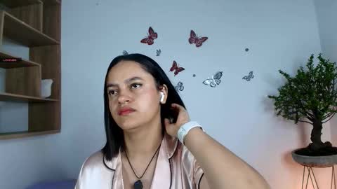 Snapshot of victoriablack_ chatting on November 2025 10:59:01 AM Victoria online show from November 2025 10:59:01 AM