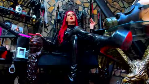 Victoria Heller online show from September 2025 06:15:02 AM