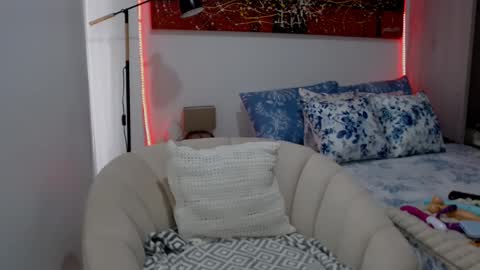 Snapshot of victoriahispanic chatting on March 2025 07:06:02 PM victoriahispanic online show from March 2025 07:06:02 PM