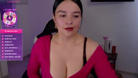 Kim 3 online show from July 2026 02:46:01 PM