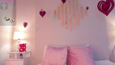 Victoria online show from February 2025 07:27:02 PM