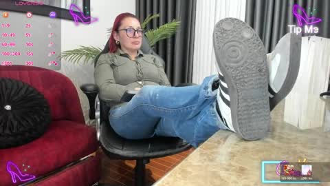 victoriapaker online show from June 2026 11:56:02 AM