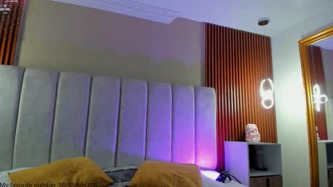 Maria Victoria online show from November 2025 11:20:02 AM