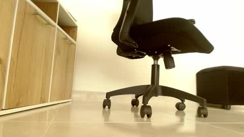 Victoria online show from February 2026 05:46:02 PM