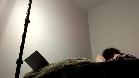 victoriathevillan online show from April 2026 03:41:01 AM