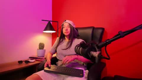 victoriazaenz online show from July 2026 02:57:02 AM