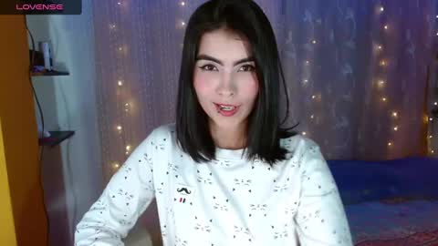 victoriia_henao_ online show from February 2025 02:42:02 AM