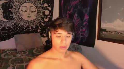 Victorino Jhonson online show from December 2024 12:50:01 AM