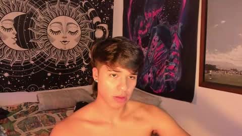 Victorino Jhonson online show from December 2024 06:06:02 PM