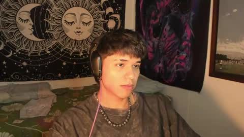 Victorino Jhonson online show from January 2025 06:09:02 AM