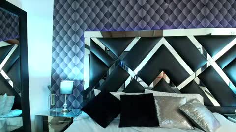 victtoria lee online show from February 2025 07:27:01 PM